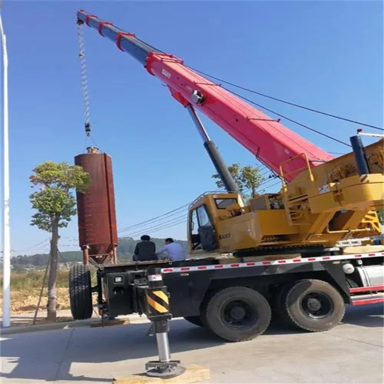 沧州新华专业吊车租赁多少钱