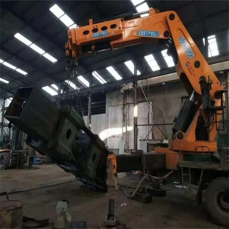 沧州新华200吨折臂吊出租