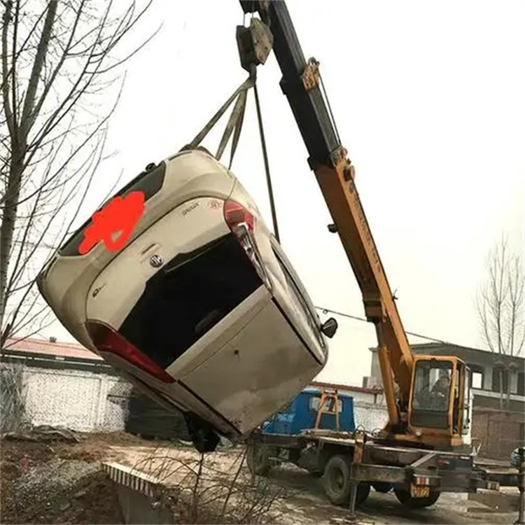 沧州新华随时待命，吊车24小时道路救援服务全解析